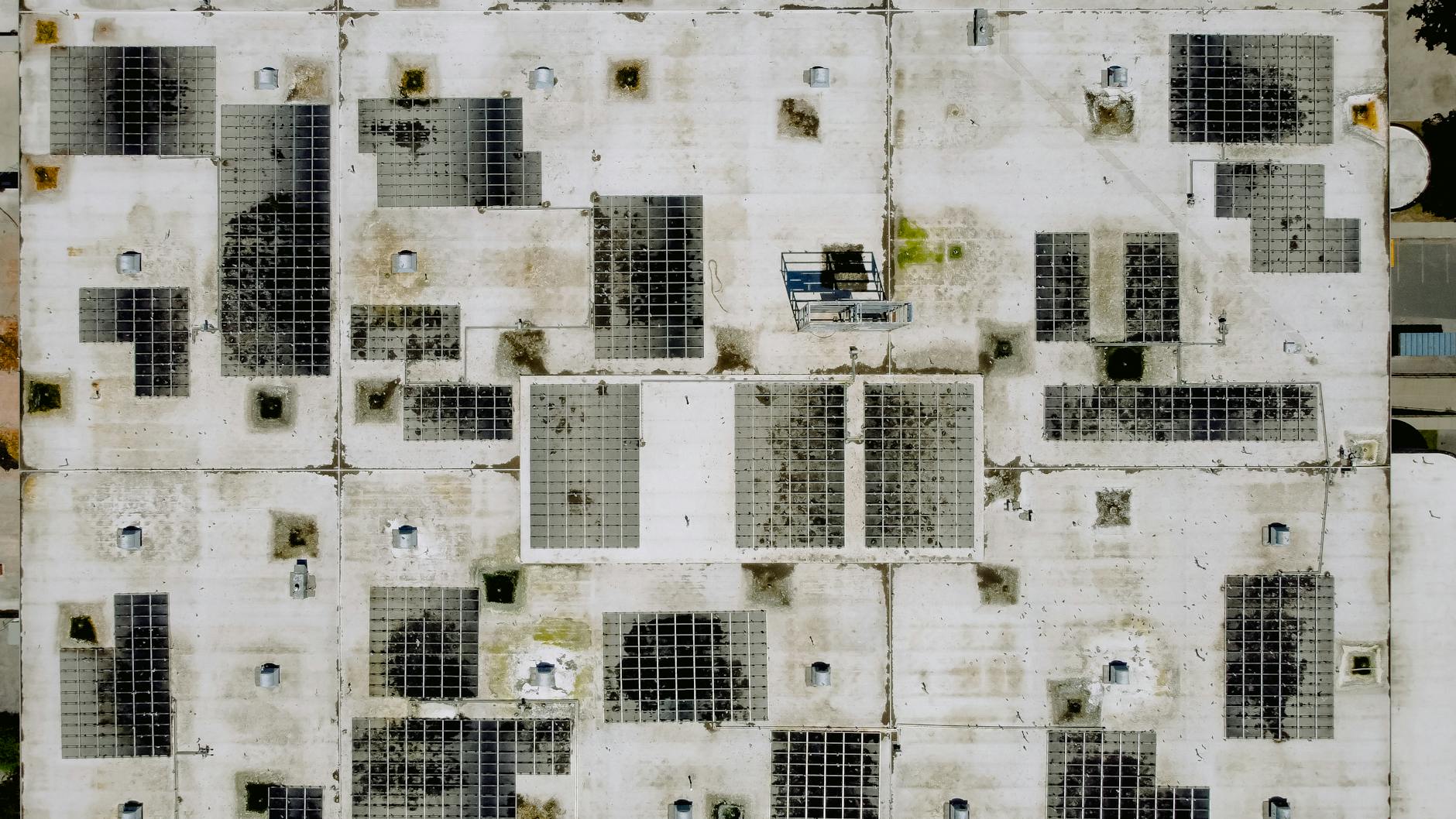 Solar panels - Commercial Solar Guide