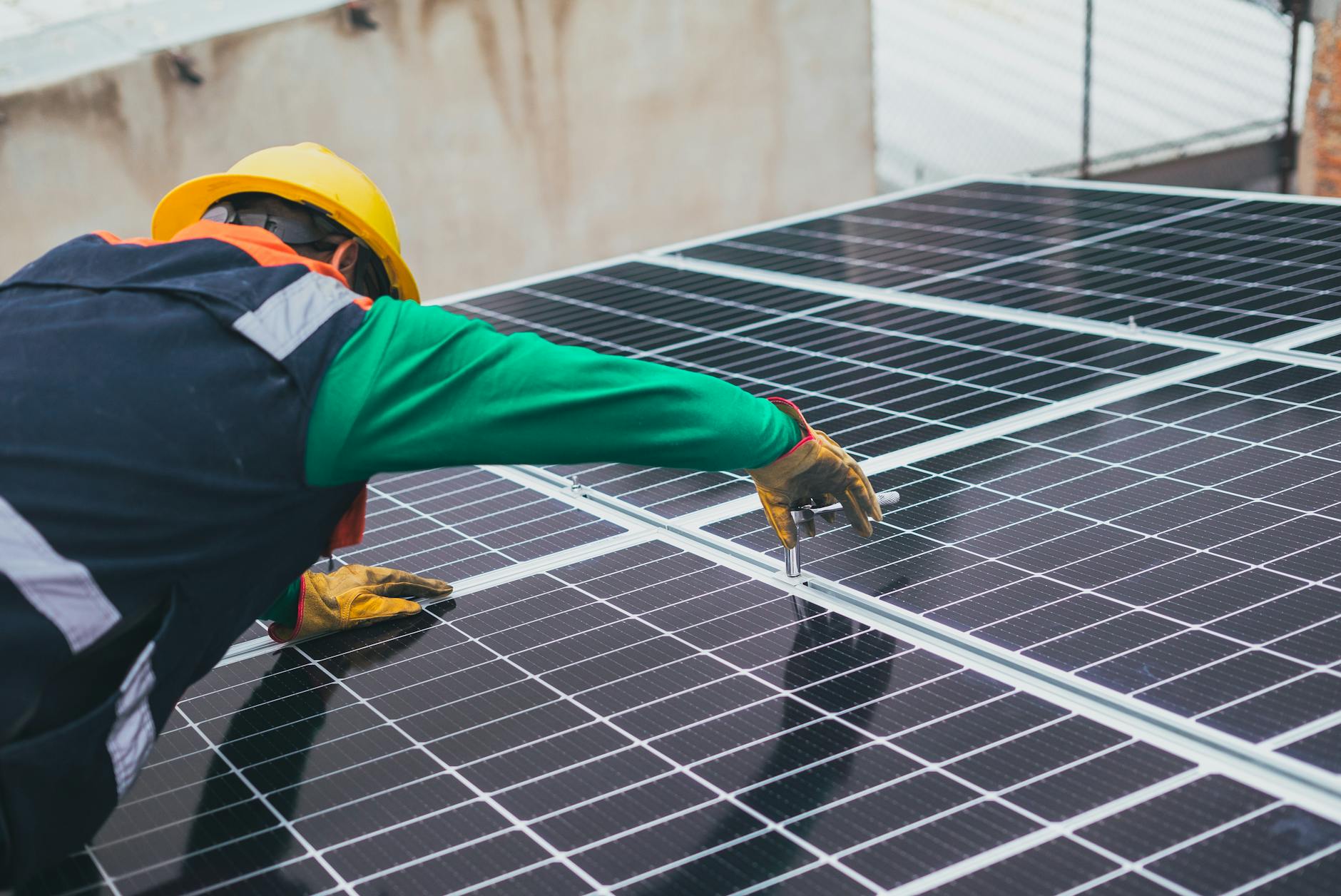 Solar panels - How Much Solar Do I Need To Po - Image 1