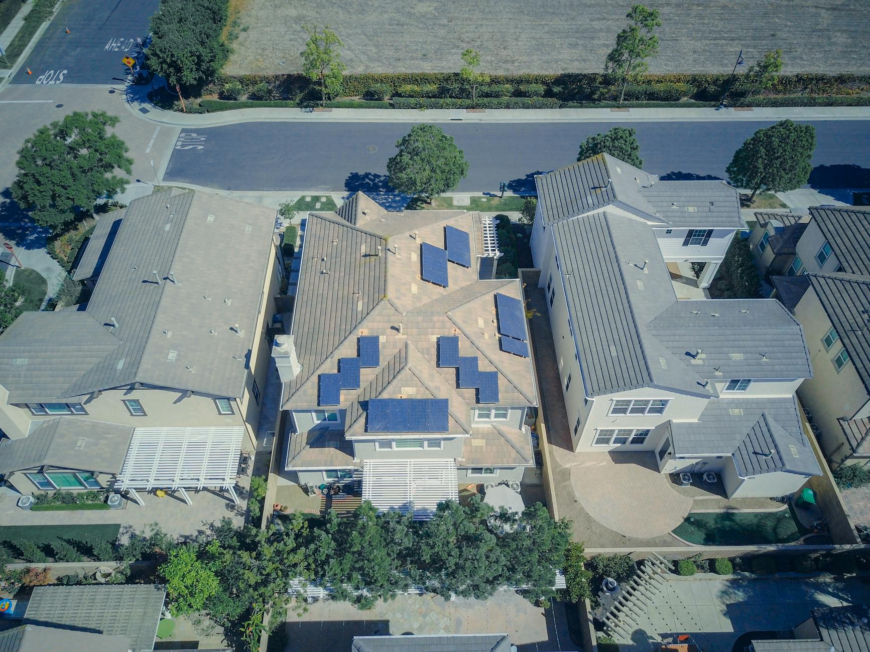 Solar panels - How To Maintain Solar Panels - Image 2
