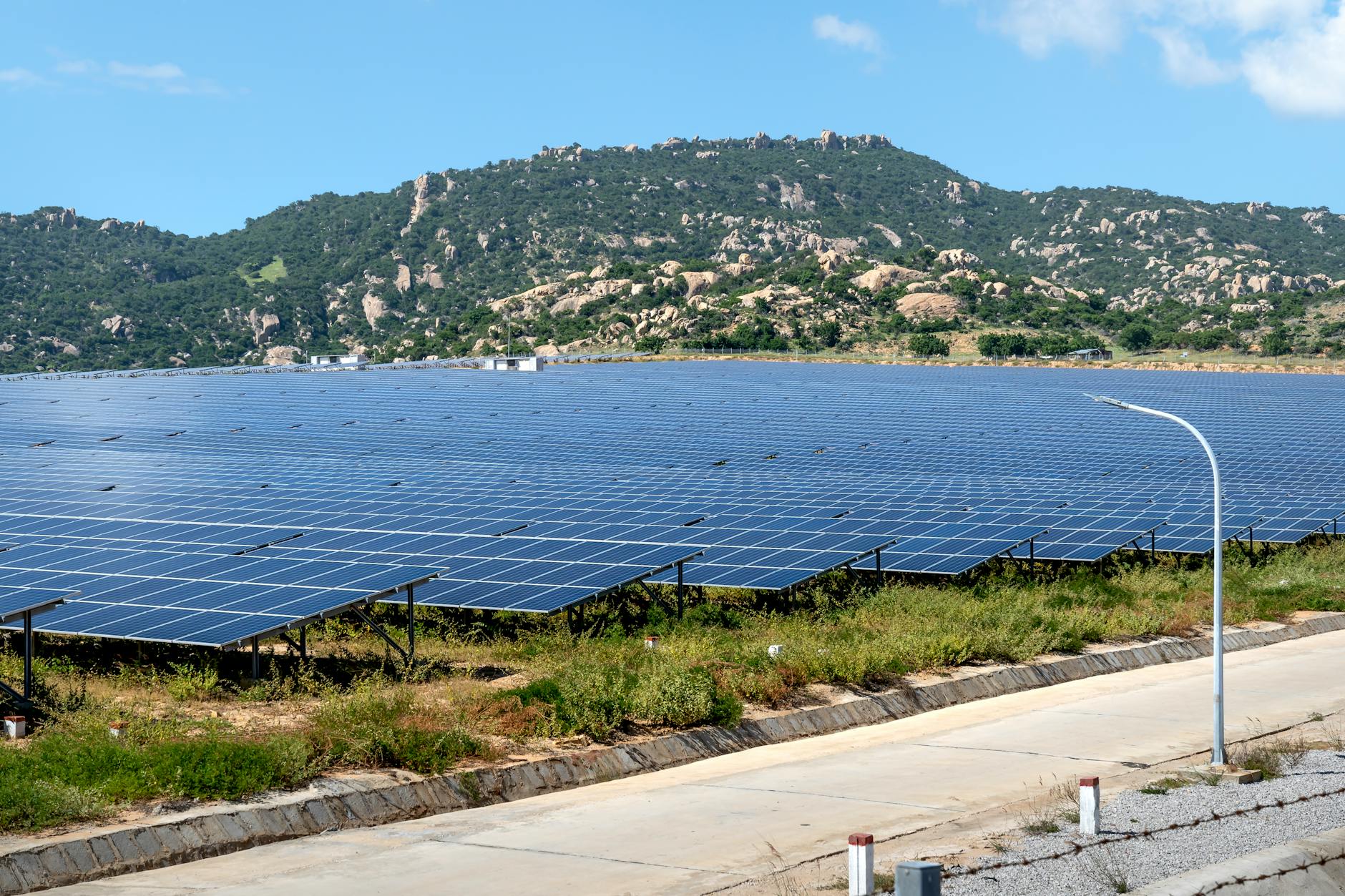 Solar panels - Lexington - Image 3
