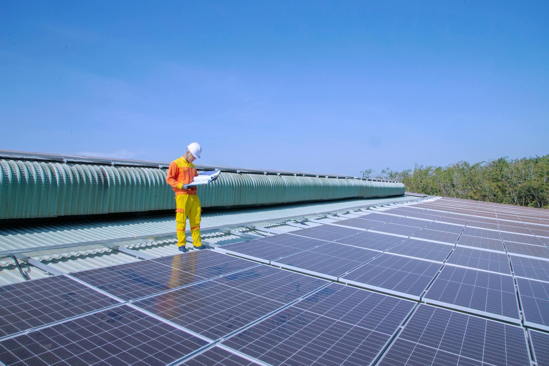 Solar panels - Off Grid Solar - Image 3
