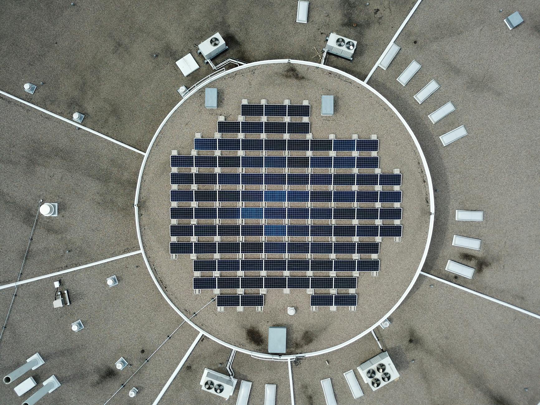 Solar panels - Solar Battery Worth It - Image 1