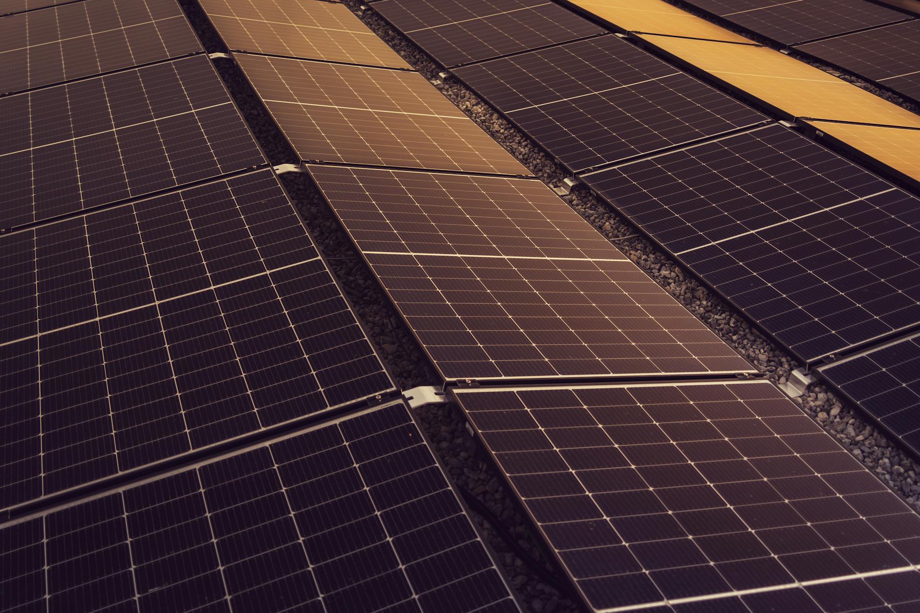 Solar panels - Solar Leasing - Image 2