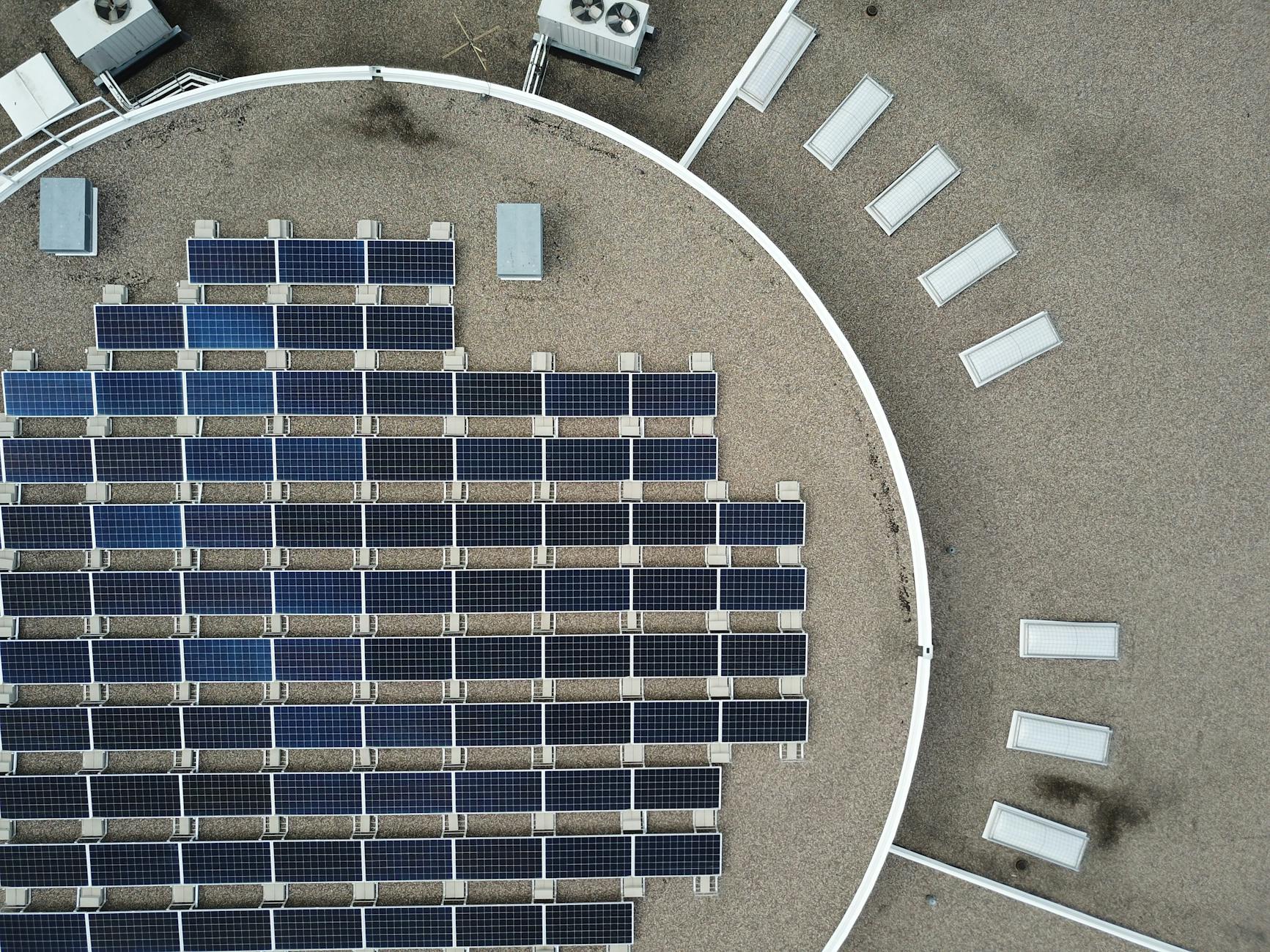 Solar panels - Solar Leasing - Image 1