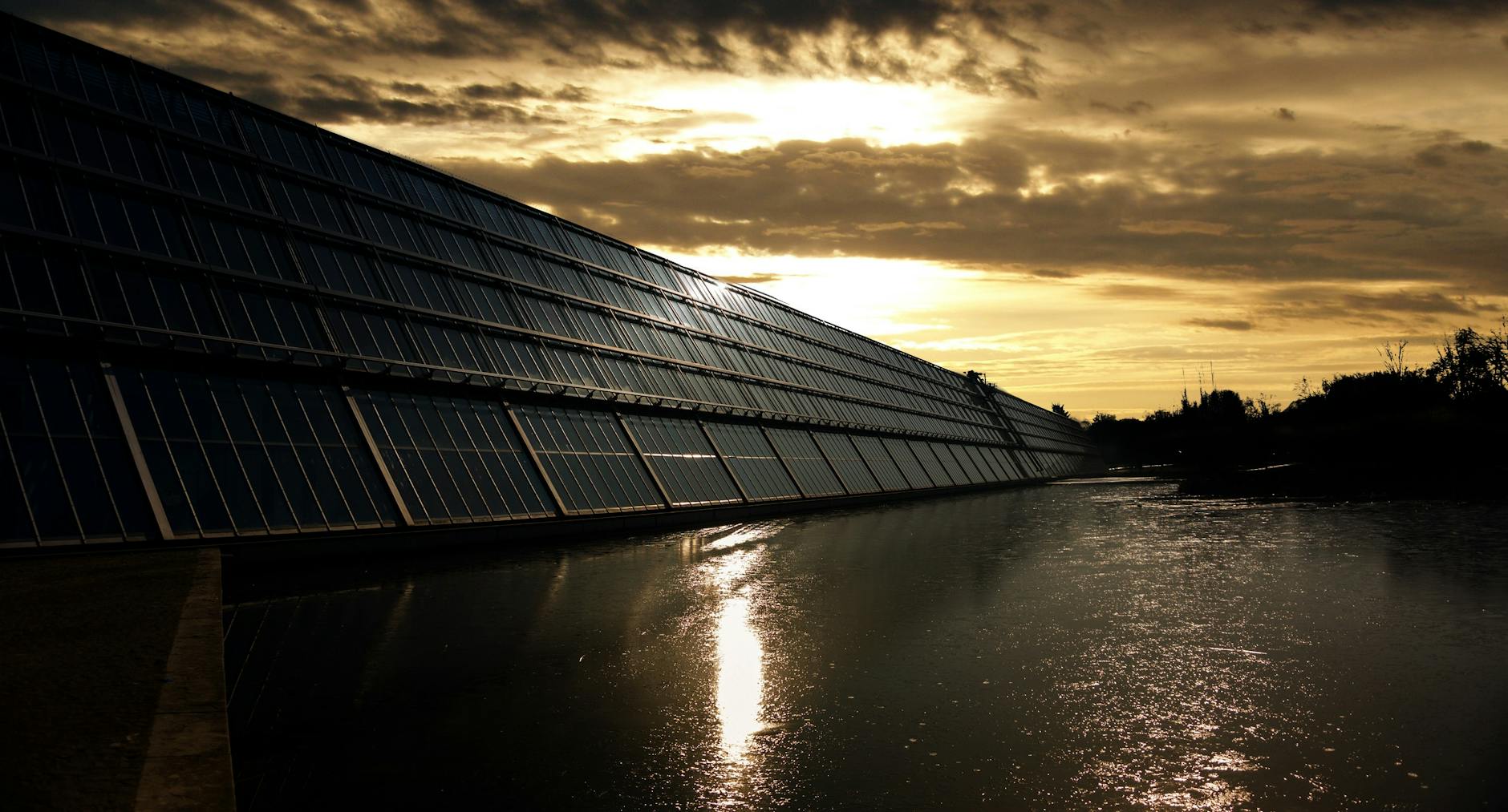 Solar panels - Solar Water Heating - Image 2