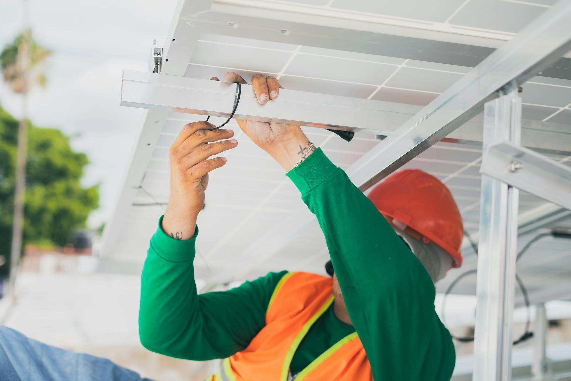 Solar panel installation near me in Bakersfield