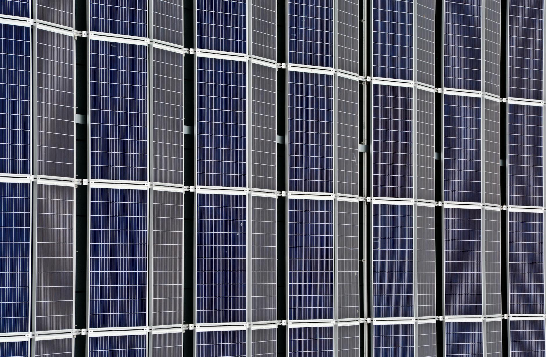 Solar panel installation near me in Des Moines