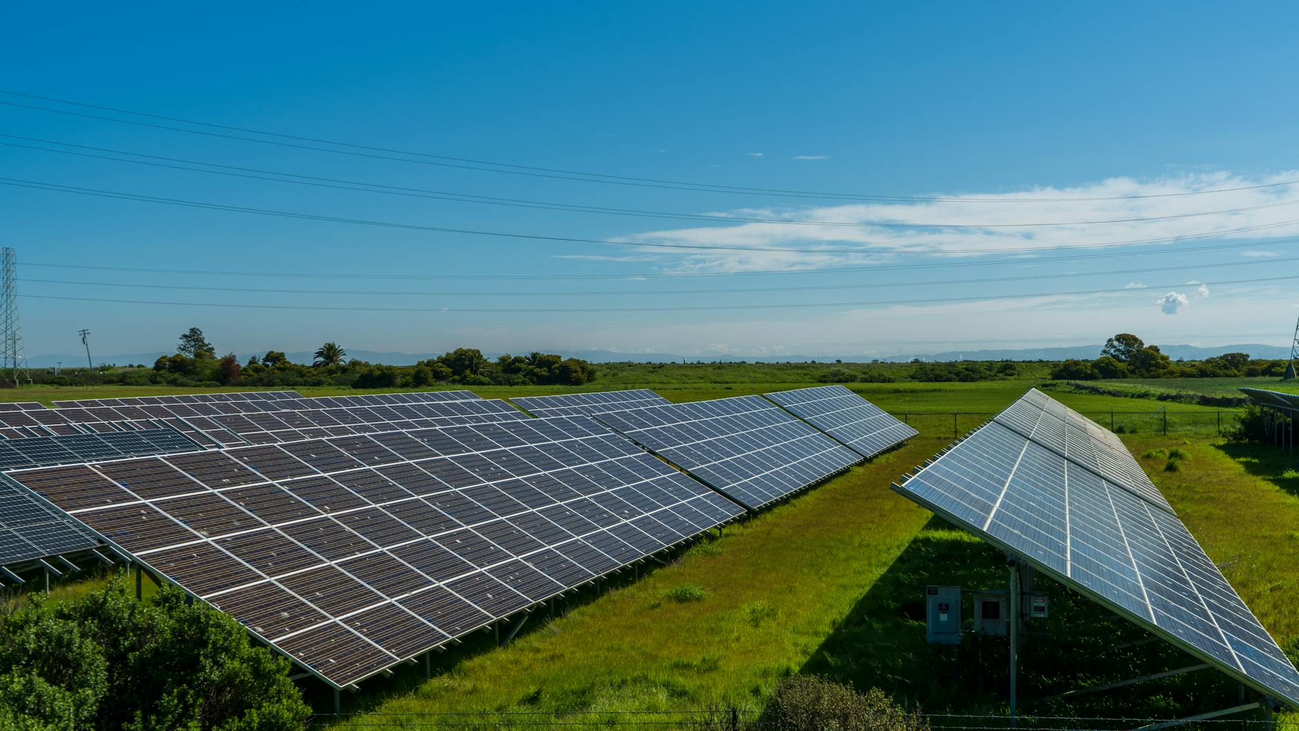 Solar panel installation near me in Tacoma